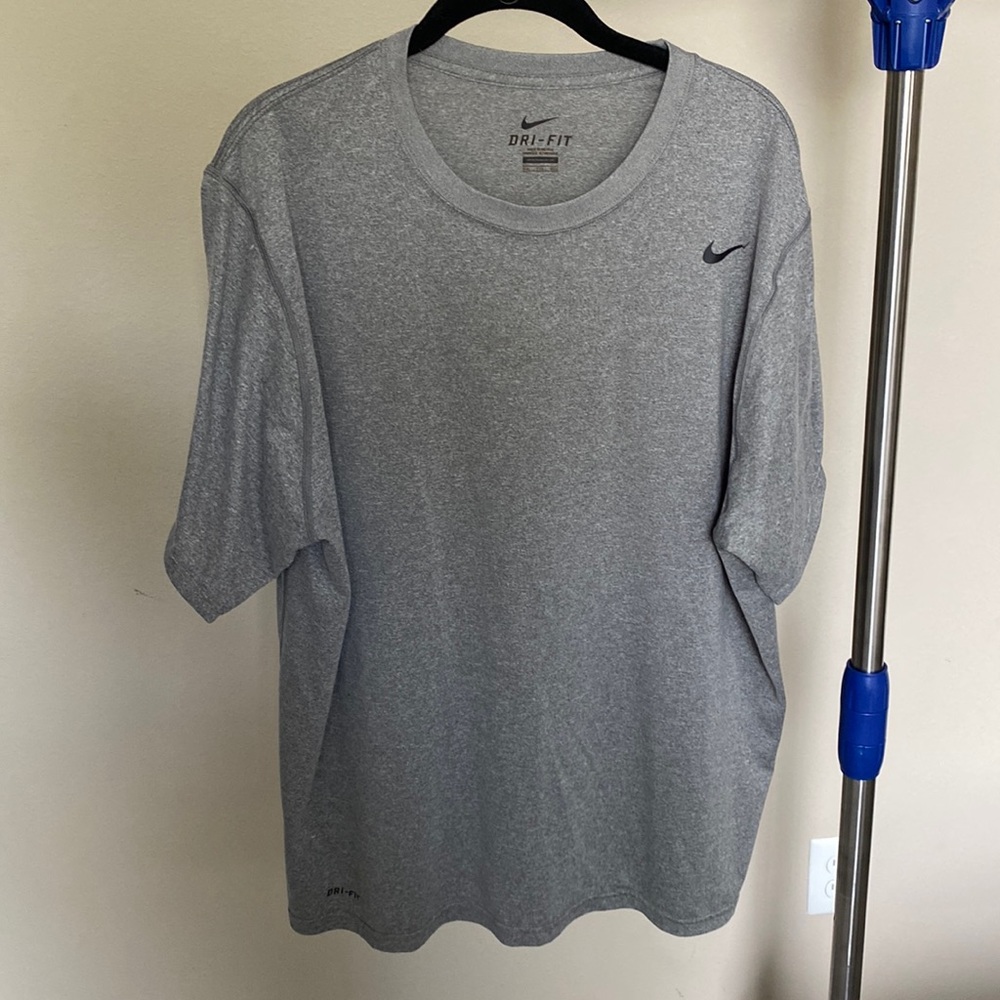 Mens Nike Dri-Fit shirt